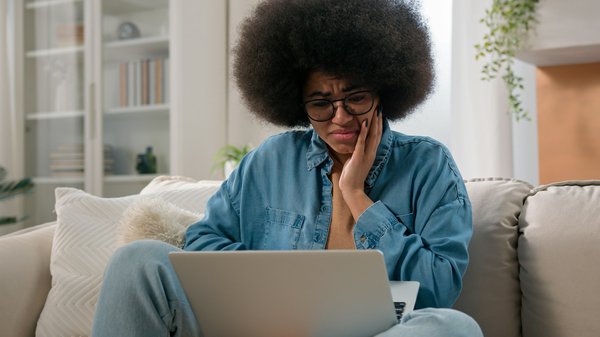 Sextorsion : comment prévenir et réagir face à ce type de chantage en ligne ?